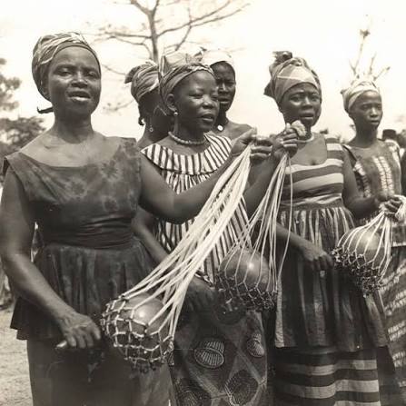 Leve and the Water of Life : Herbalism and African Mythology